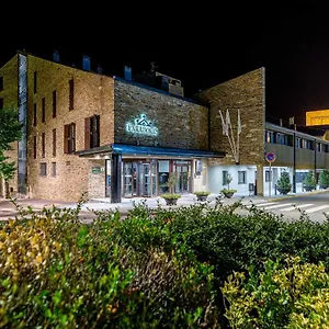 De 4*, La Seu d'Urgell Spain